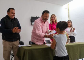 Autoridades municipales clausuraron el curso de verano del Programa de Atención a Menores en Riesgo de Pátzcuaro