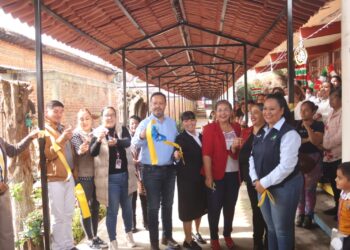 Inaugura alcalde Julio Arreola el techado y la rehabilitación de los baños del Jardín de Niños Ángel Salas Bonilla