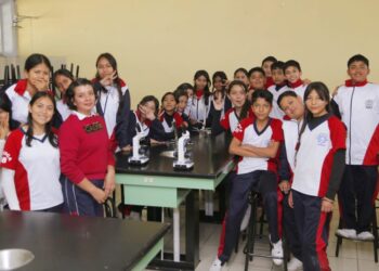 Estos son los documentos que necesitas para recibir la tarjeta de la beca Rita Cetina: SEE