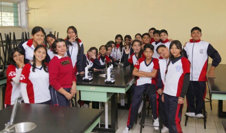 Estos son los documentos que necesitas para recibir la tarjeta de la beca Rita Cetina: SEE