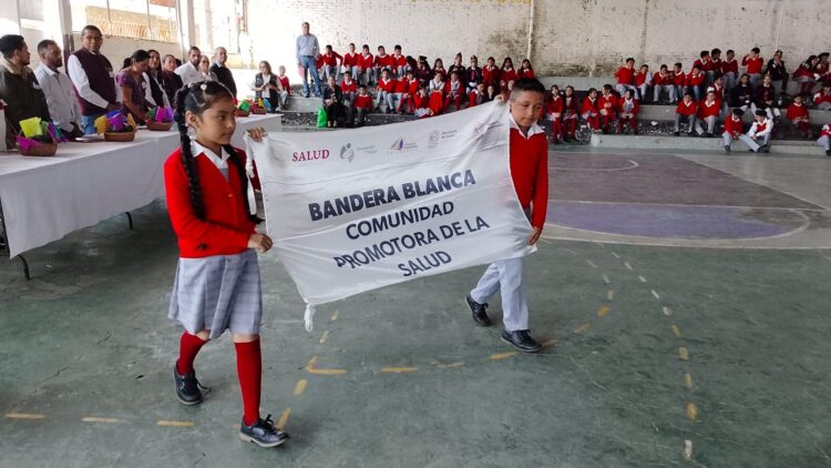 Toreo El Alto de Uruapan recibió la acreditación: Comunidad Promotora de la Salud