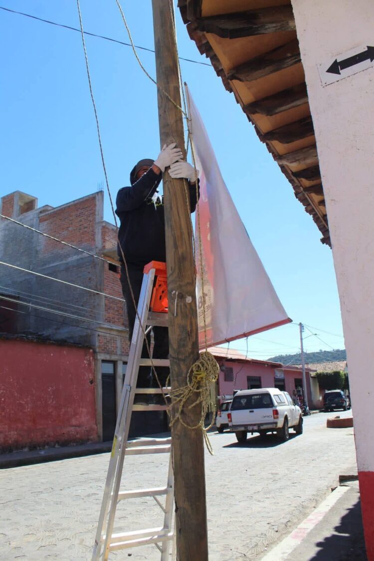 Impulsa Morelos iniciativa para prohibir publicidad en espacios públicos y mejorar la imagen urbana