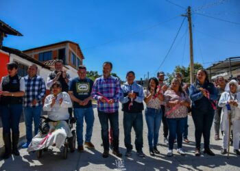 Cumple Julio Arreola con San Pedro Pareo con obra de pavimentación