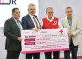 Entrega Bedolla donativo por más de 8 mdp a la Cruz Roja