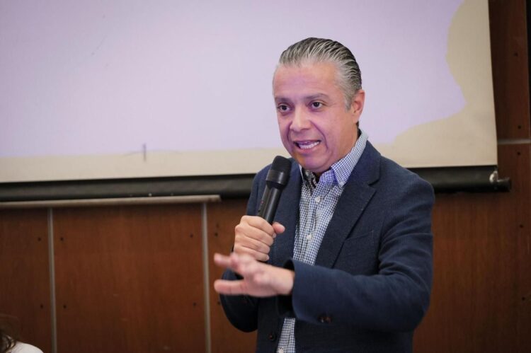 Quedan pocos días para evitar multas y recargos en el pago del refrendo vehicular 2025: Navarro García