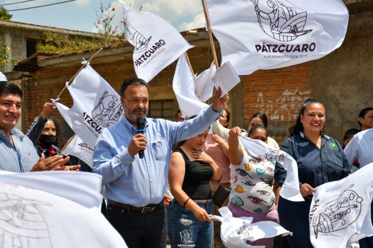 Inicia Julio Arreola obras en colonias Lázaro Cárdenas y Jacarandas