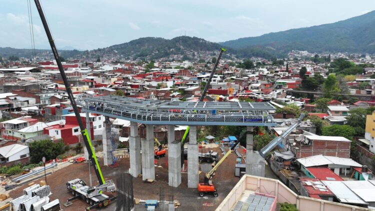 Avanza teleférico de Uruapan; quedará listo este año: Bedolla