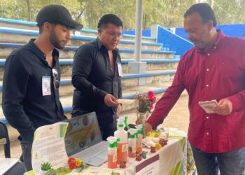 Celebra Julio Arreola talento juvenil en el Innovatec 2025 de Pátzcuaro