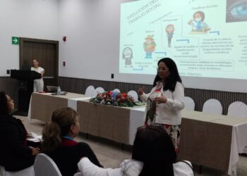 Fortalecen labor del Trabajo Social en Hospital General de Uruapan