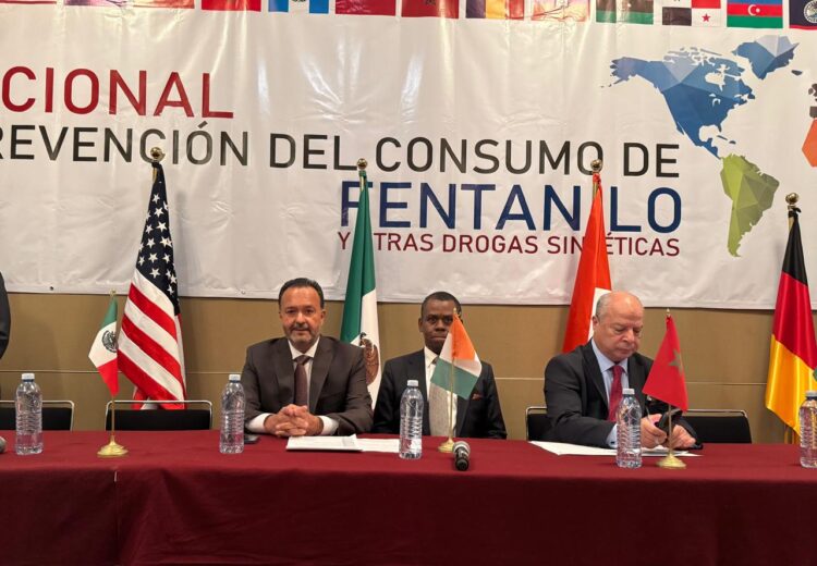 Participa edil Julio Arreola en cumbre internacional contra consumo de fentanilo