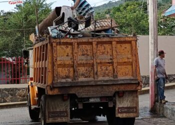 Refuerza Humberto Jiménez campaña de descacharrización en Los Reyes