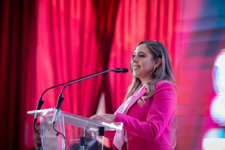 Presenta Dayana Pérez, Presidenta de Salvador Escalante, Primer Informe de Gobierno