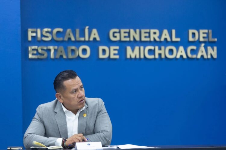 ¡¡ Lanza Torres Piña bombazo en la Fiscalía de Michoacán !!