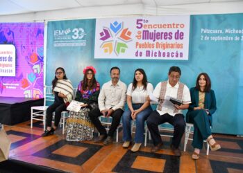 Refrenda Julio Arreola compromiso por las Mujeres Indígenas