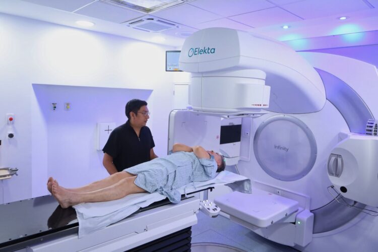 Con nueva tecnología, Michoacán da 150 % más atención contra cáncer: SSM
