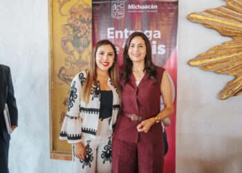 Participa Dayana Pérez en reunión estatal sobre temas prioritarios de educación