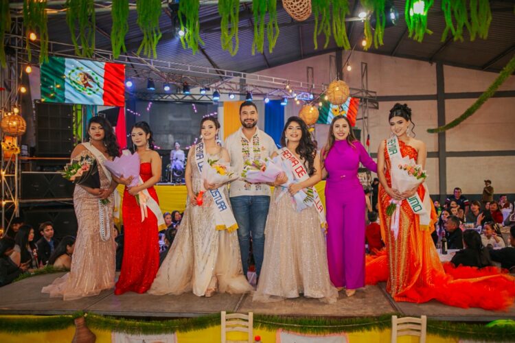 Asiste Dayana Pérez al certamen Reina de la Silla en Opopeo