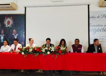 Inician en Uruapan Jornadas Académicas ISSSTE 2025 enfocadas en urgencias clínicas