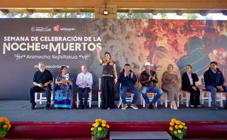 Refuerza Dayana Pérez promoción turística de Salvador Escalante por Festival de Ánimas 2025