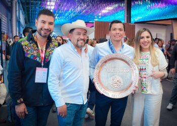 Impulsa Dayana Pérez a Santa Clara del Cobre en Tianguis Nacional de Pueblos Mágicos