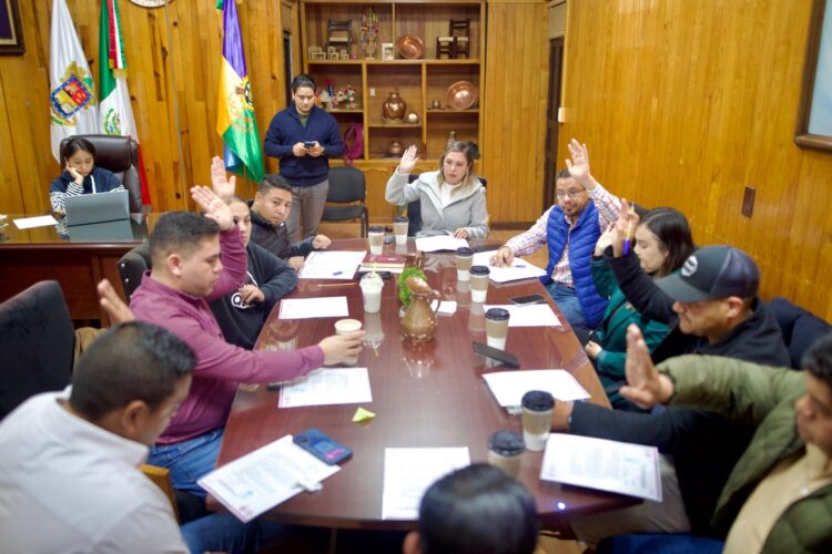 Aprueba Cabildo de Salvador Escalante autogobierno en Opopeo