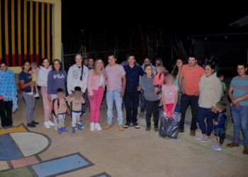 Fortalece Dayana Pérez diálogo ciudadano en Zinamba