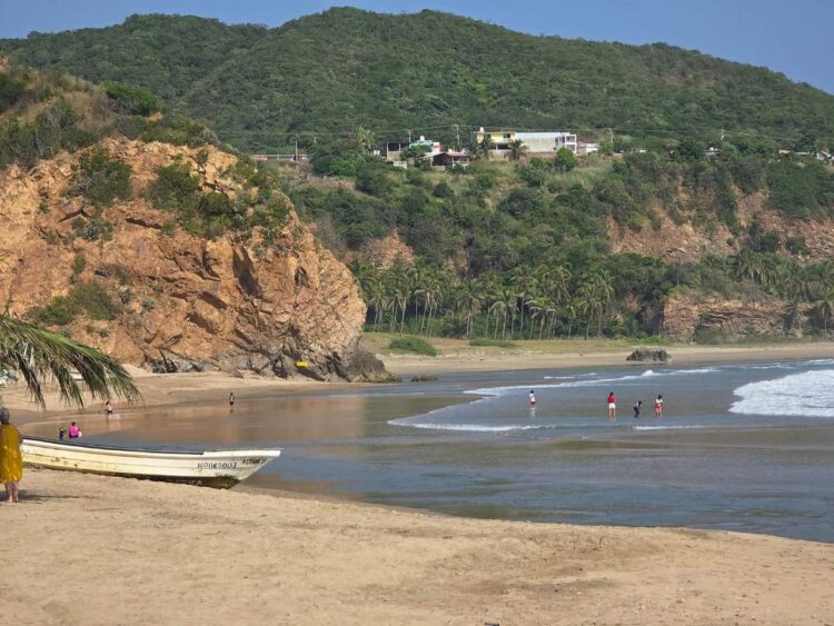 Playas michoacanas, listas para recibirte este fin de año: SSM
