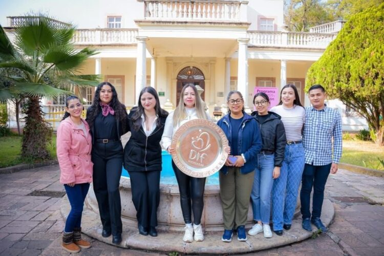 Con liderazgo de Dayana Pérez, Salvador Escalante refuerza atención a la niñez
