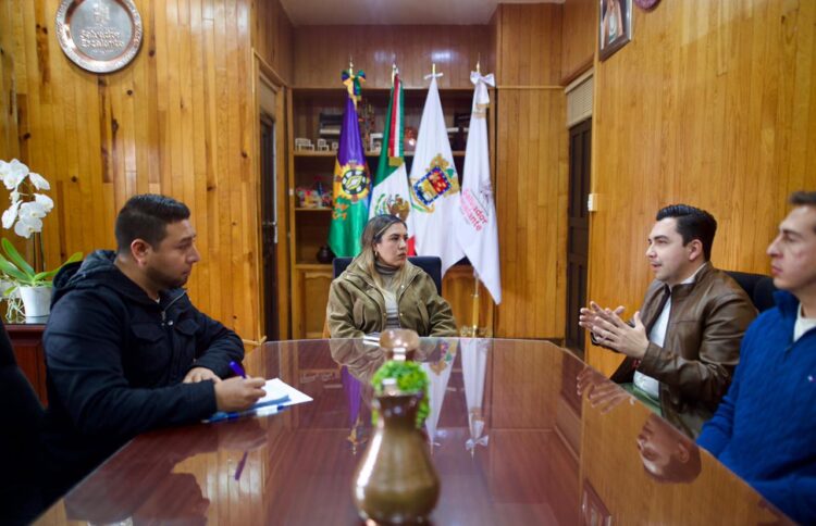 Impulsa Dayana Pérez más oportunidades educativas para la juventud