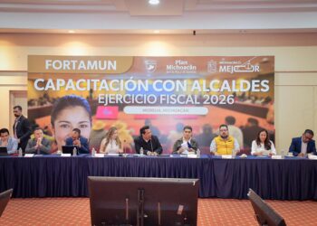 Participa Dayana Pérez en capacitación de seguridad pública