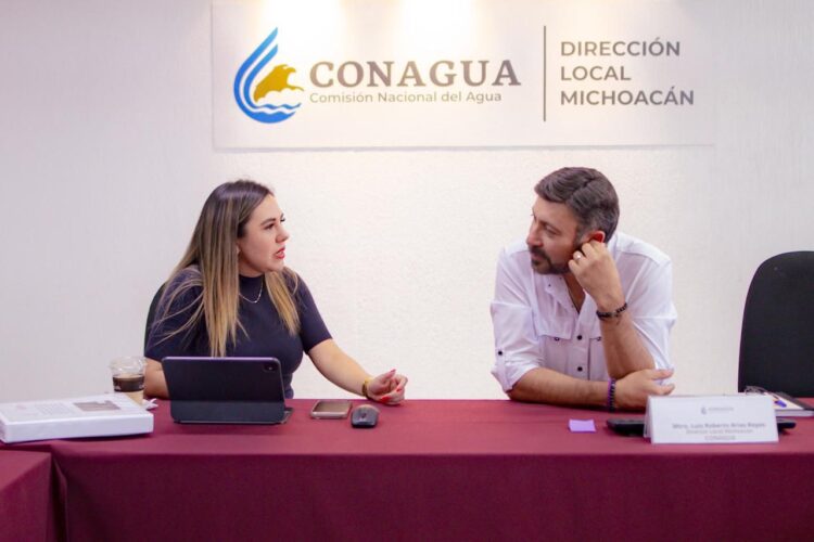 Gestiona Dayana Pérez más recursos hídricos para Salvador Escalante