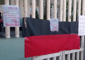 Estalla huelga el sector salud por violación de sus derechos laborales