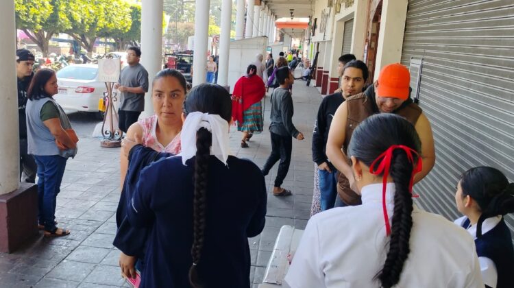 Inicia Secretaría de Salud campaña intensiva de vacunación en Uruapan