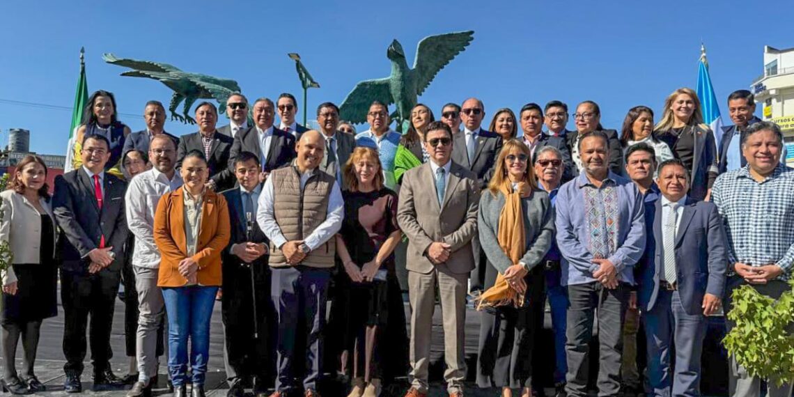 Visita Julio Arreola Guatemala; Pátzcuaro y Quetzaltenango hermanados