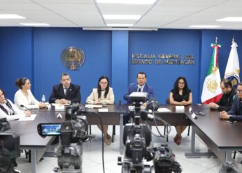 Torres Piña pone fin a cobros excesivos en grúas; FGE fija tabulador de 5 mil a 10 mil pesos