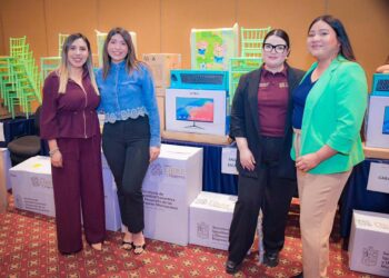 Fortalece Salvador Escalante espacios para mujeres con apoyo estatal: Dayana Pérez