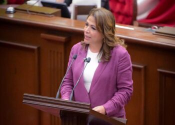 Impulsa Fabiola Alanís reforma para sancionar violencia política de género en Michoacán