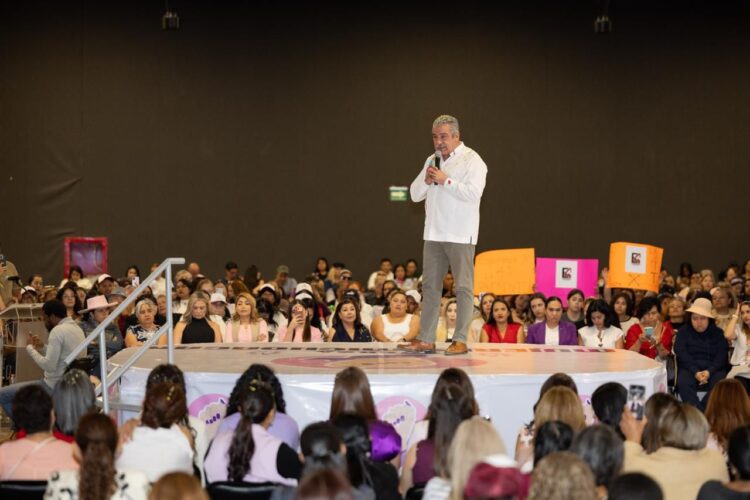 Mujeres, protagonistas de la unidad y transformación de Michoacán: Morón