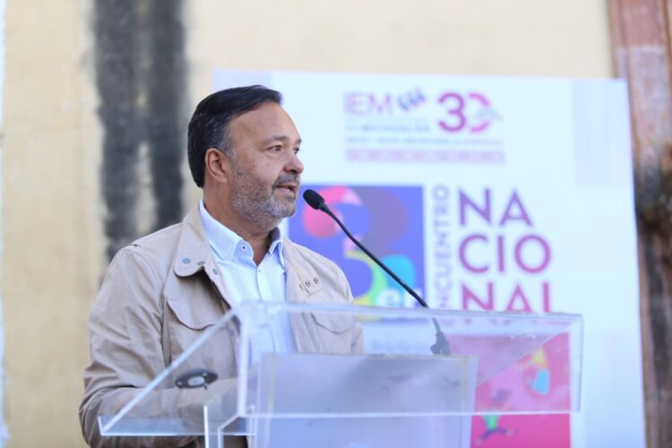 Al educar con valores, fortalecemos democracia y tejido social: Julio Arreola