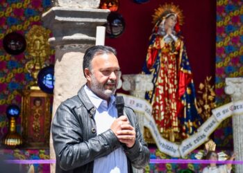 Dedicamos altar de Dolores a las madres buscadoras de México: Julio Arreola