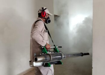 Refuerzan control larvario al oriente de Uruapan para frenar dengue