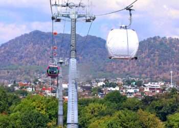 Inicia entrega de tarjetas gratuitas para el teleférico de Uruapan
