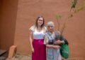 Refuerza Dayana Pérez el campo con entrega de árboles frutales