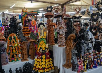¡Últimos días para que vivas la magia del Tianguis Artesanal de Uruapan!