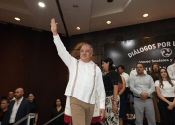 Raúl Morón, con ventaja irreversible en la carrera por la candidatura de Morena