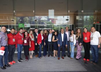 La unidad es victoria; Morón se registró e inicia movilización para encuesta
