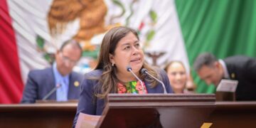 Belinda Iturbide, legislar para proteger la verdad