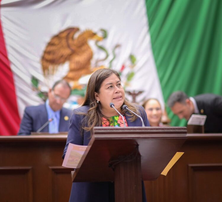 Belinda Iturbide, legislar para proteger la verdad