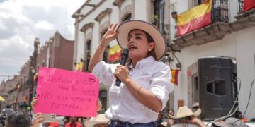 ¡ Opacidad y mentiras no pueden gobernar Uruapan !