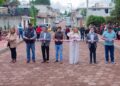 Entrega Dayana Pérez adoquinamiento de calle Tenazas en Salvador Escalante